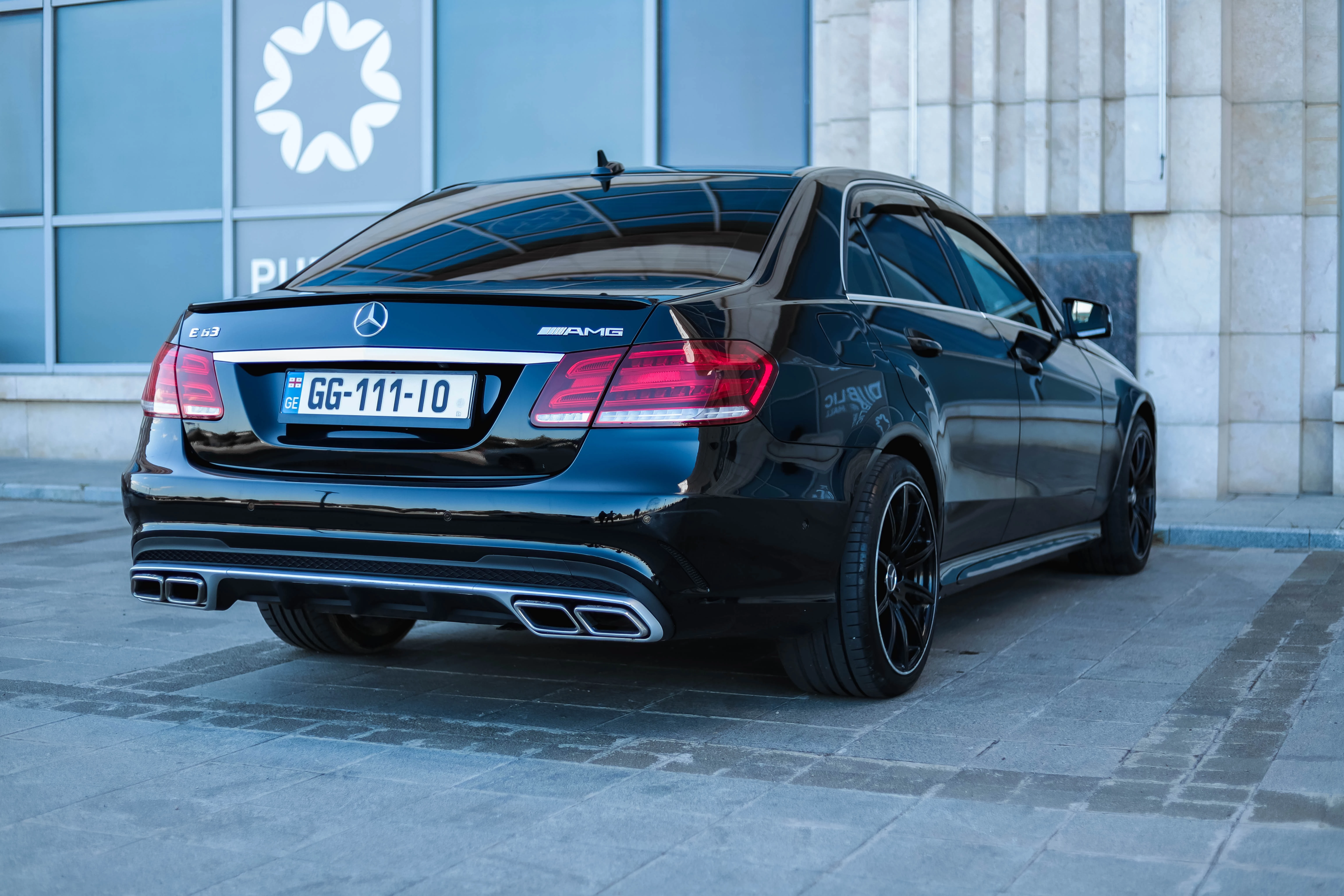 Mercedes-Benz E350 2015-6