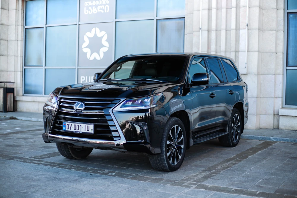 Lexus LX450D 2020-7