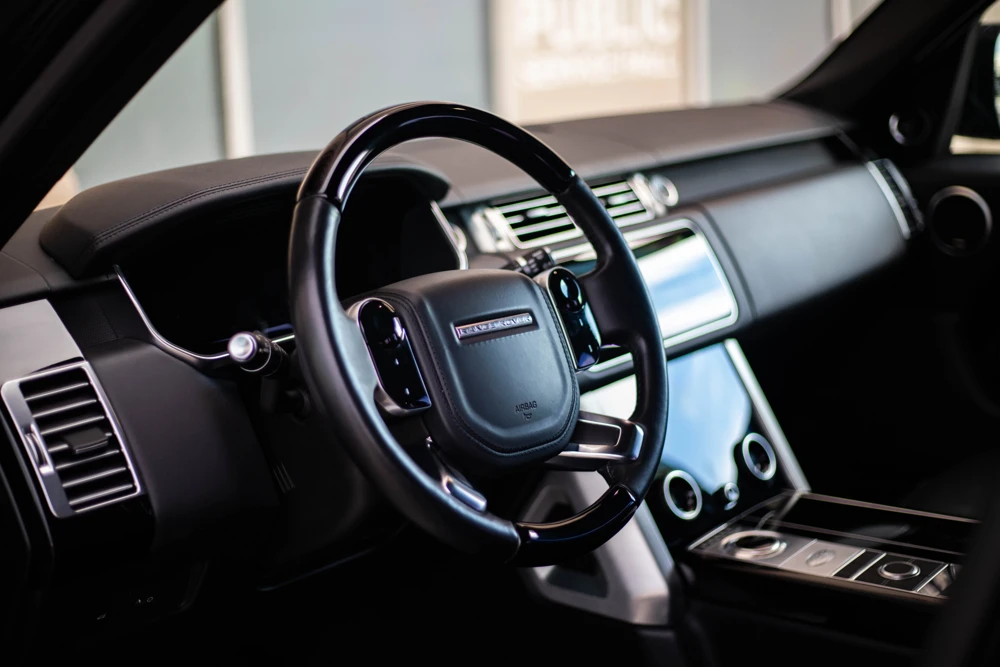 Land Rover Vogue 2020-1