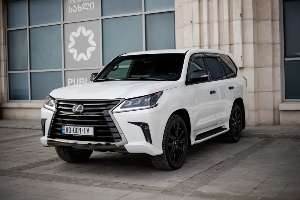Lexus LX450D 2020-4