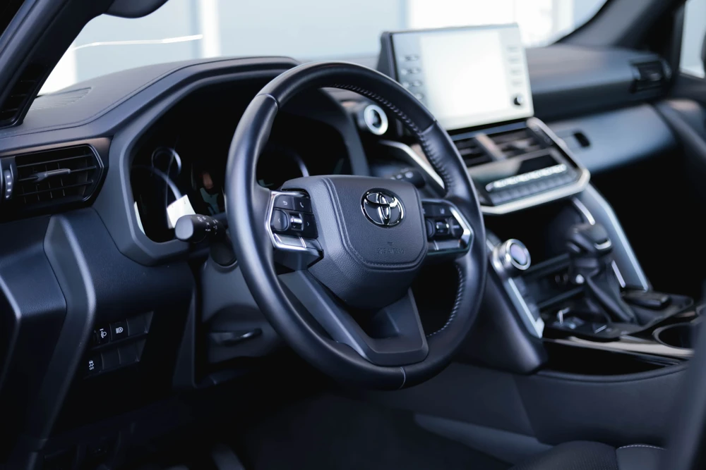 Toyota Land Cruiser 300 2022